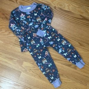 Hanna Andersson girls purple magic village pajamas size 3T